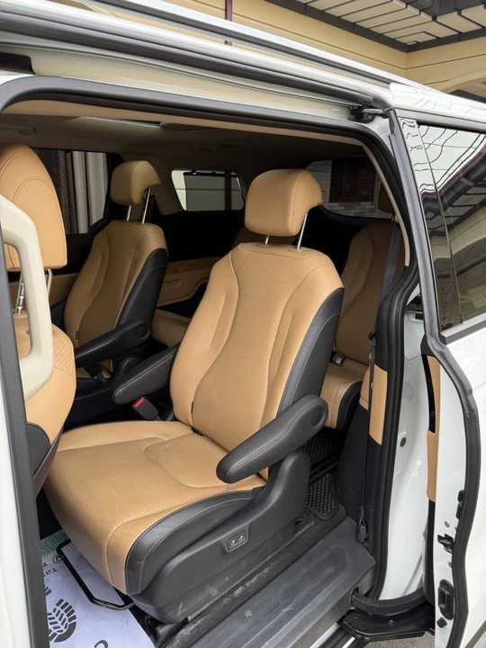 Kia Carnival IV