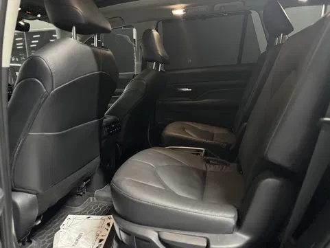 Toyota Grand Highlander I