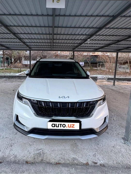 Kia Carnival IV