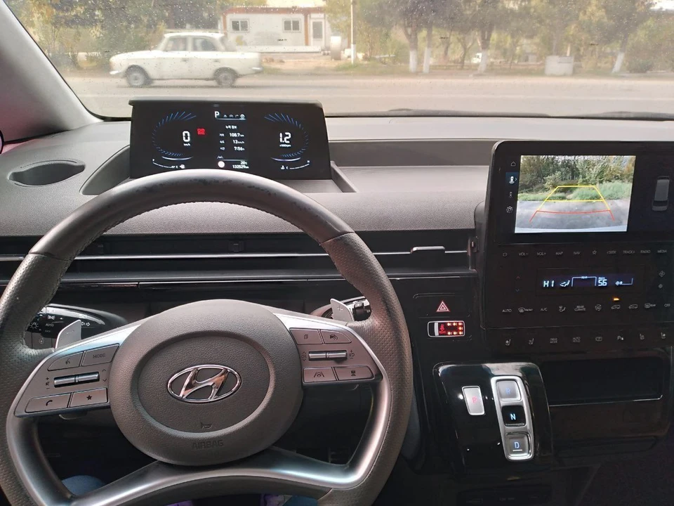 Hyundai Staria I