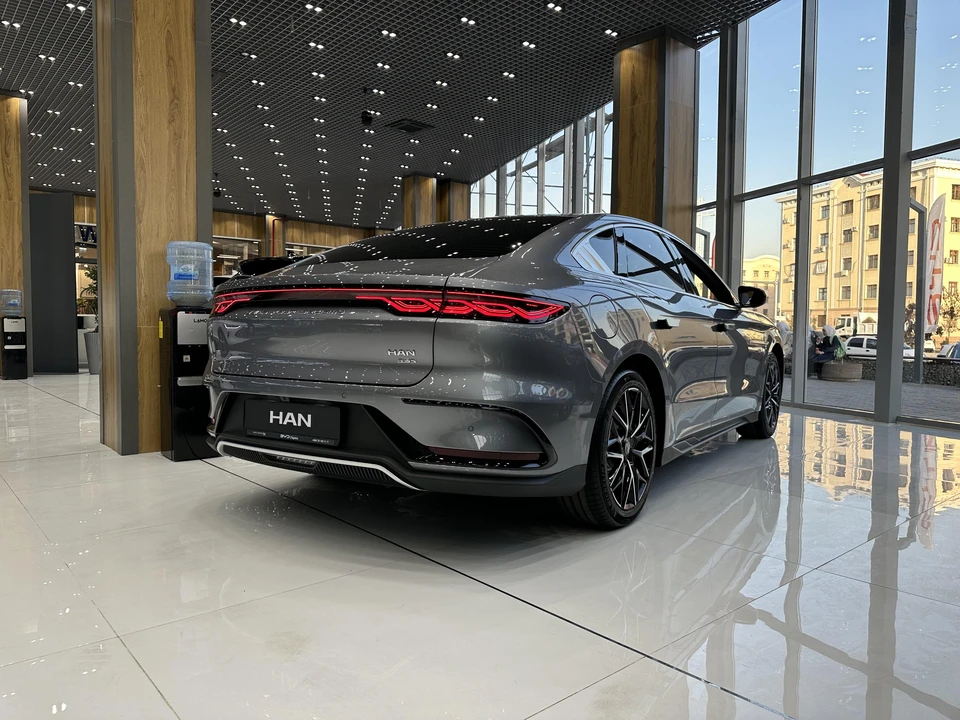 BYD Han I Рестайлинг