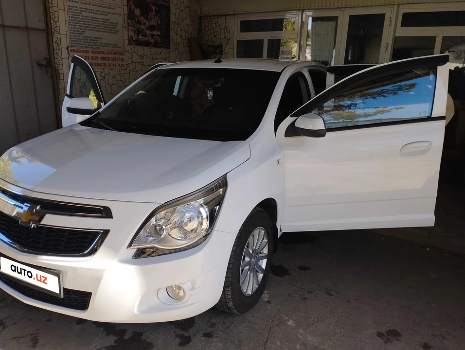 Chevrolet Cobalt II Рестайлинг