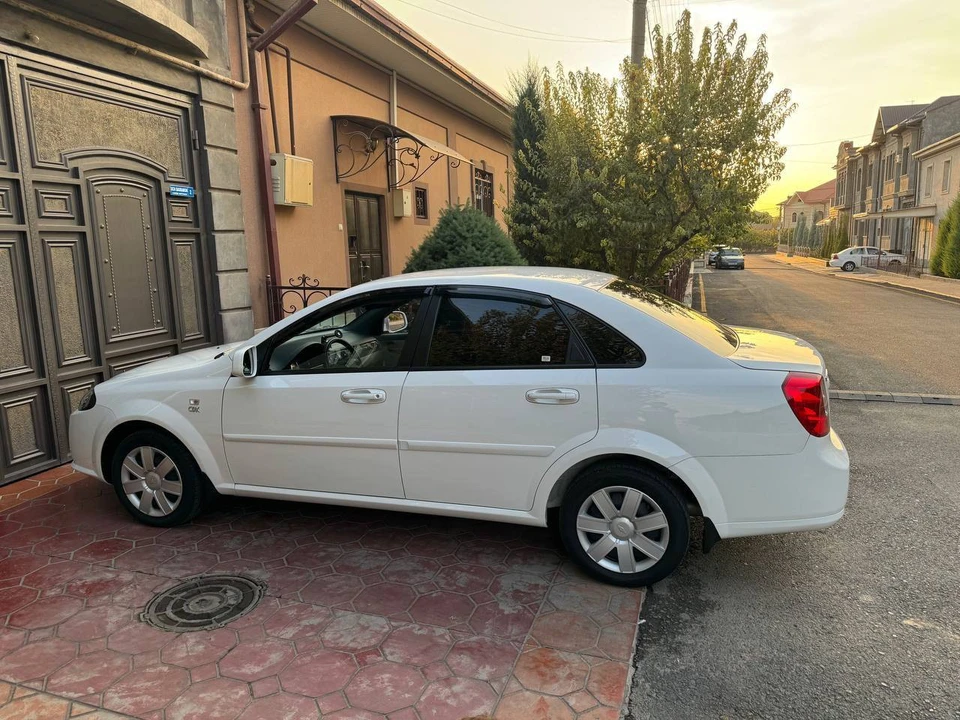 Chevrolet Gentra II