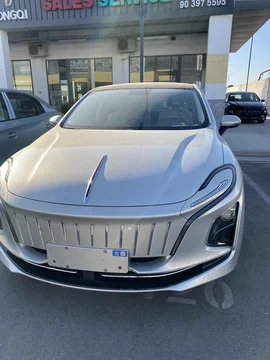 Hongqi E-QM5 I