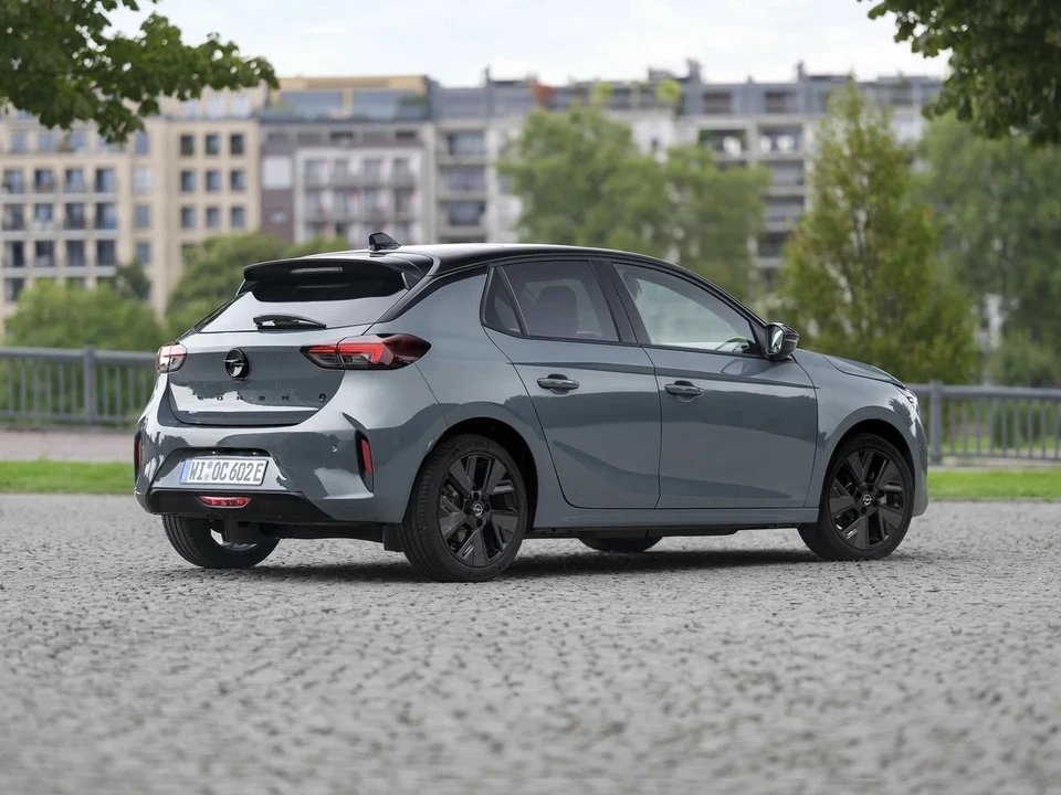 Opel Corsa I F Рестайлинг