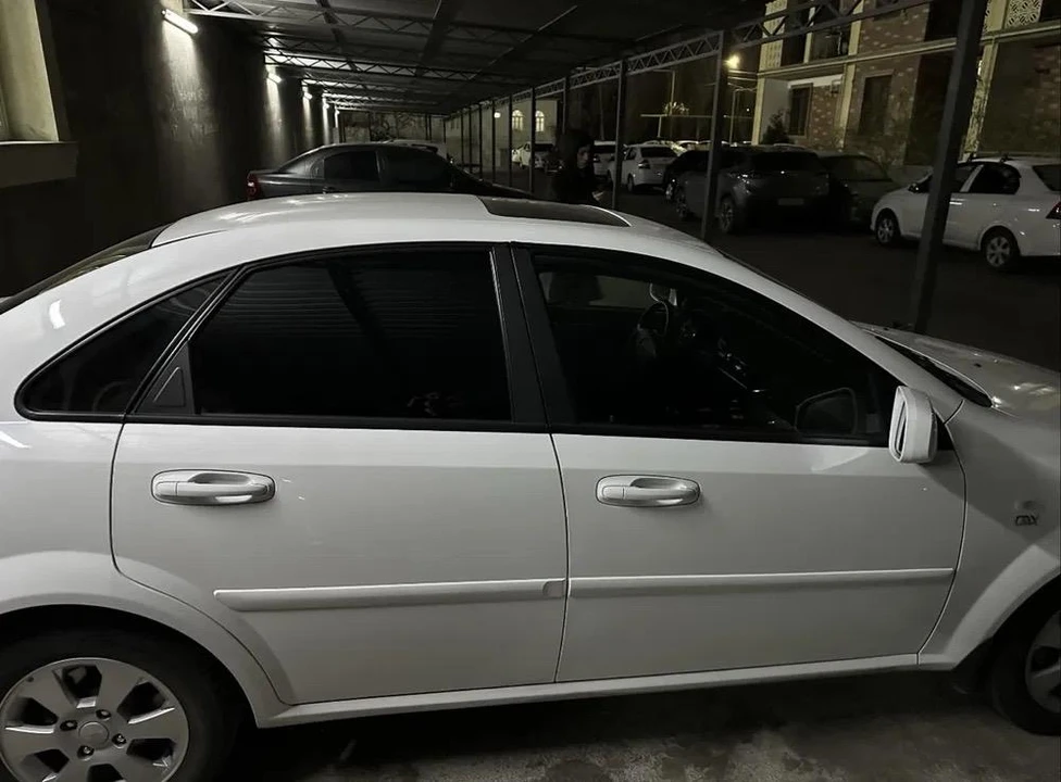 Chevrolet Gentra II