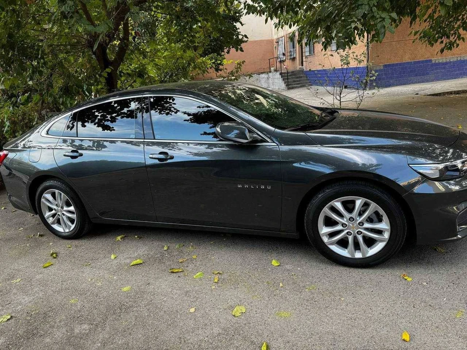 Chevrolet Malibu IX