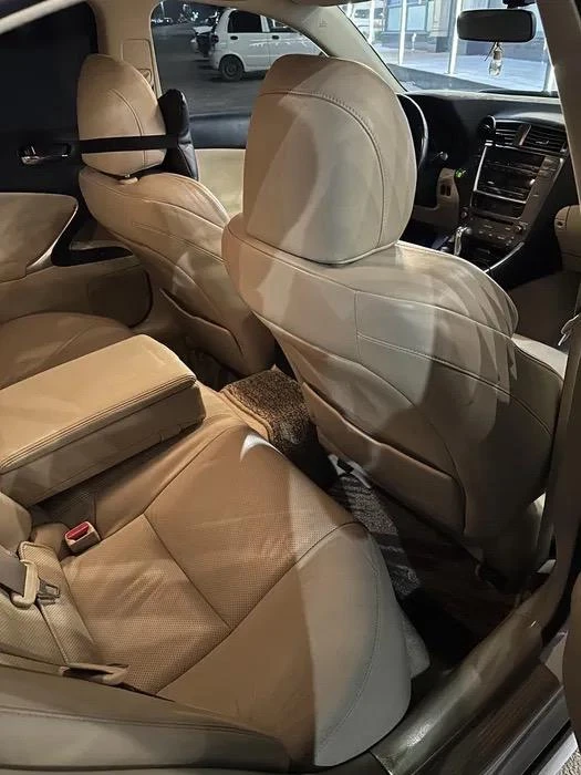 Lexus IS II