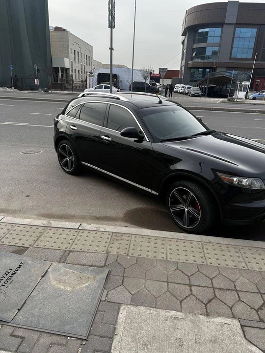 Infiniti FX II S51