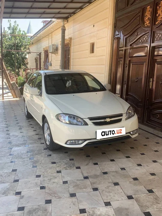 Chevrolet Gentra II