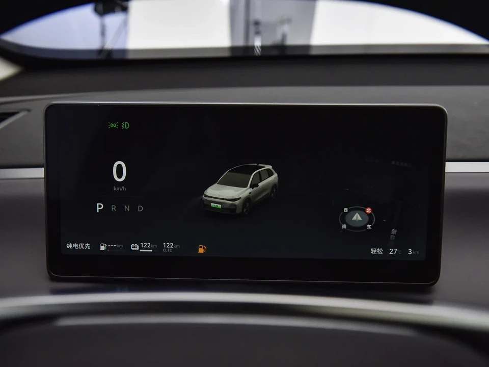Leapmotor C10 I