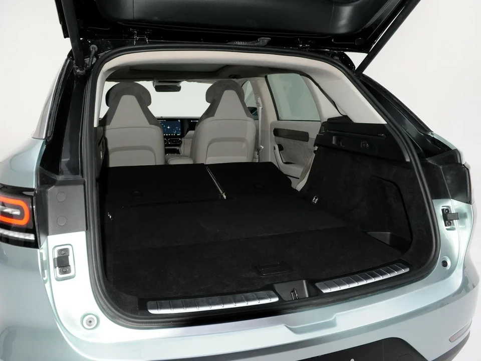 Leapmotor C11 I