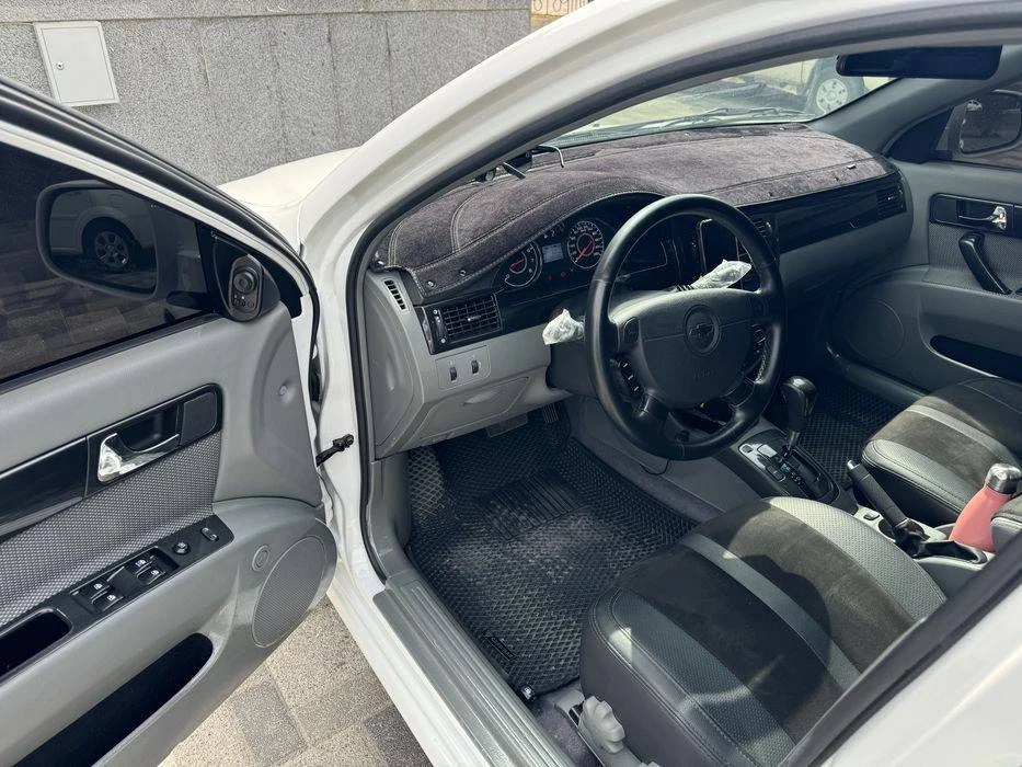 Chevrolet Gentra II