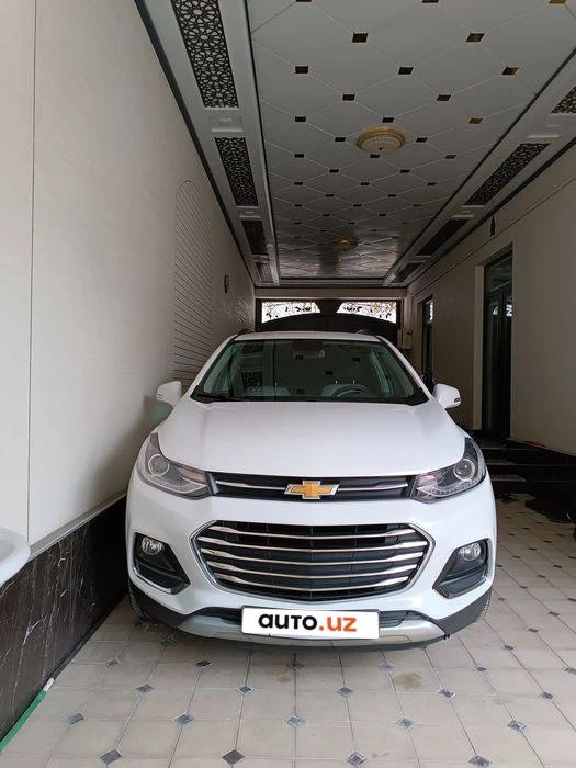Chevrolet Tracker IV