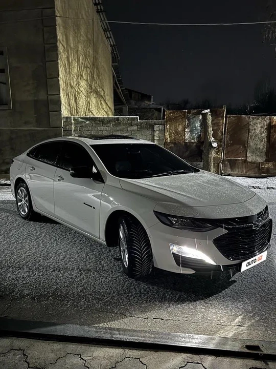 Chevrolet Malibu IX Рестайлинг