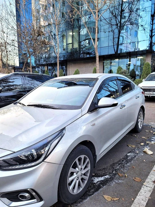Hyundai Accent IV