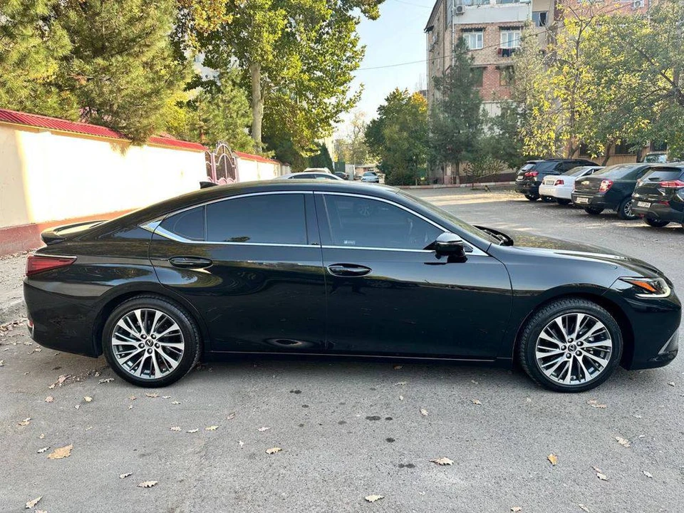 Lexus ES VI Рестайлинг