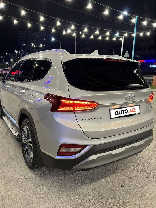 Hyundai Santa Fe IV