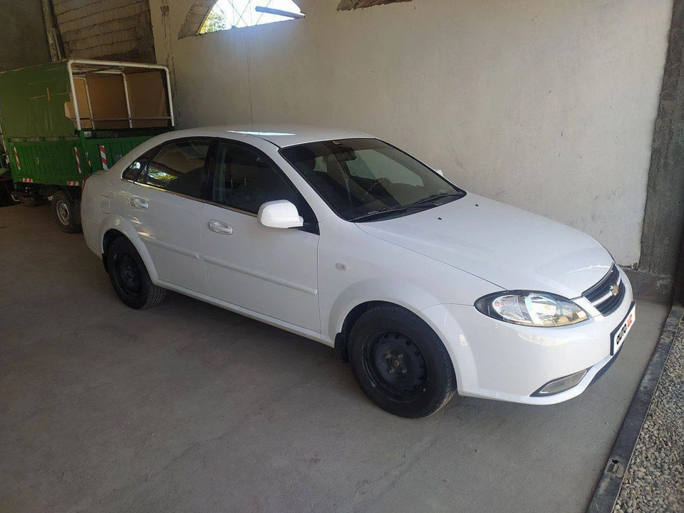 Chevrolet Gentra II