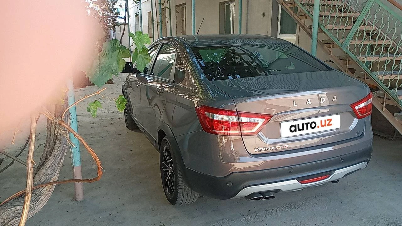 Lada Vesta I