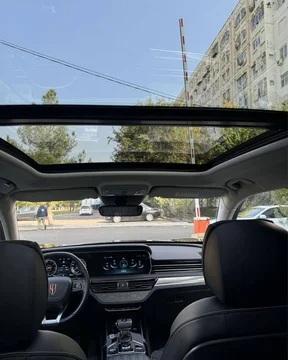Hongqi HS5 I
