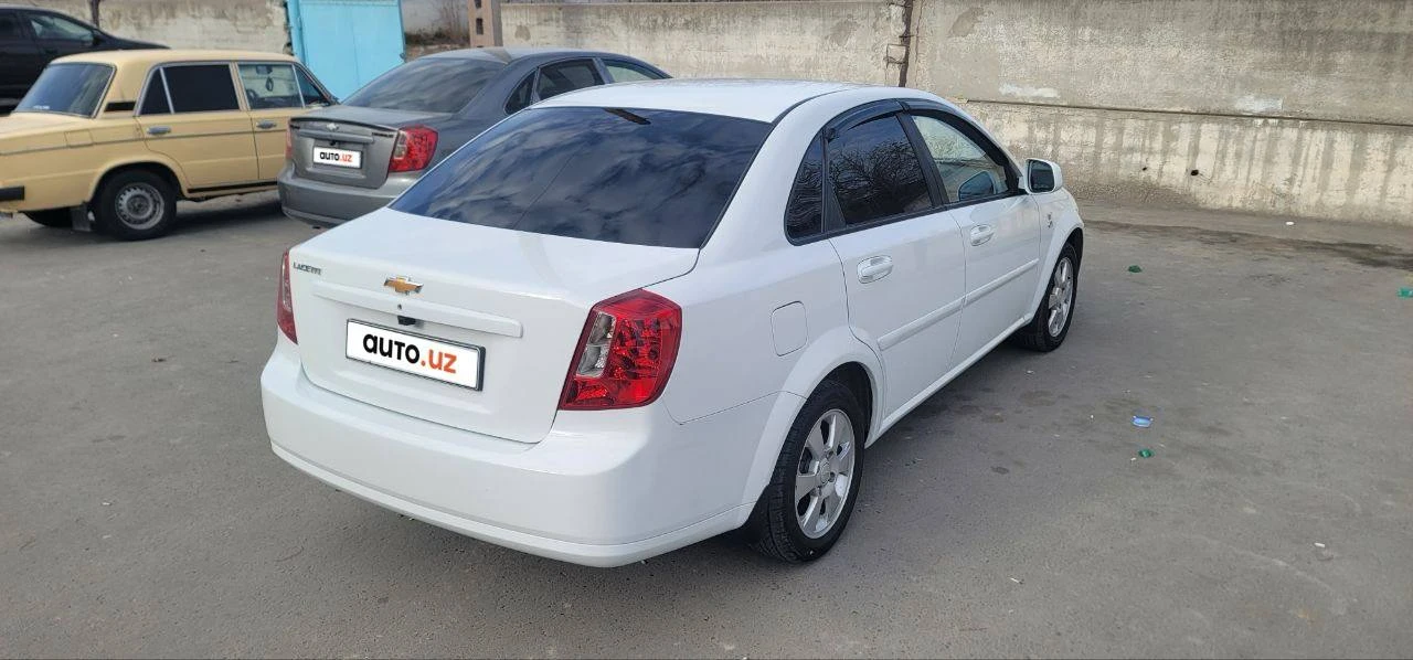 Chevrolet Gentra II