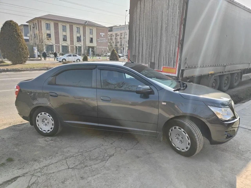 Chevrolet Cobalt II restyling