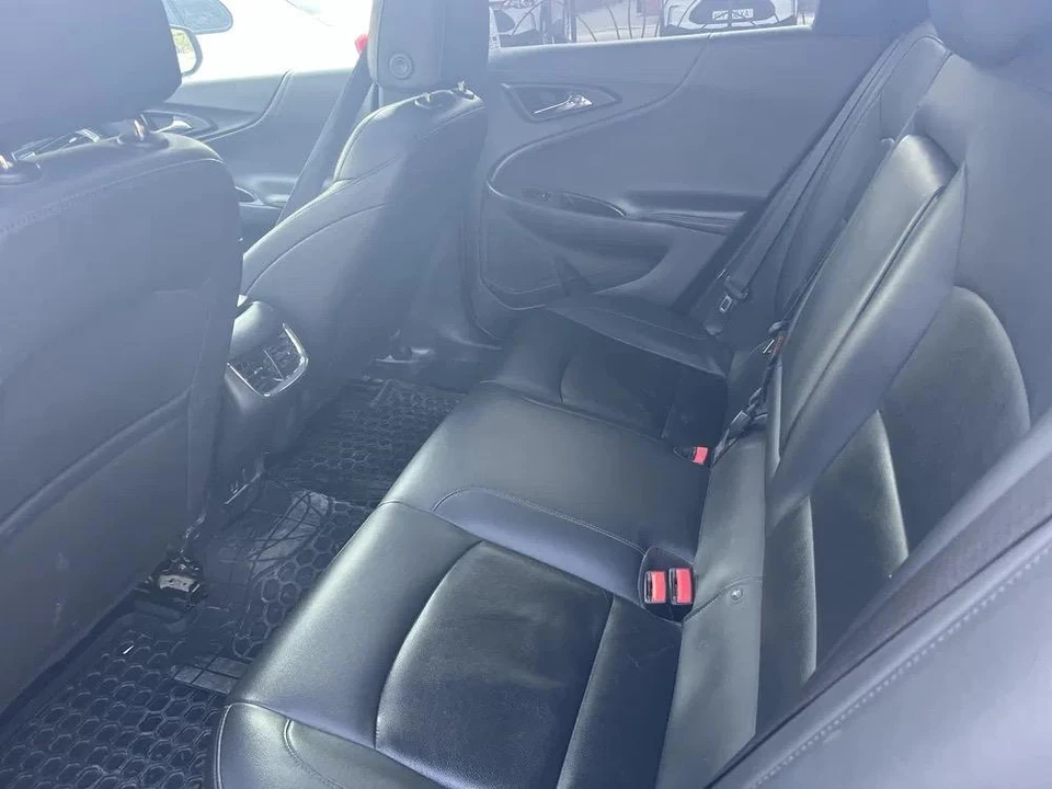 Chevrolet Malibu IX
