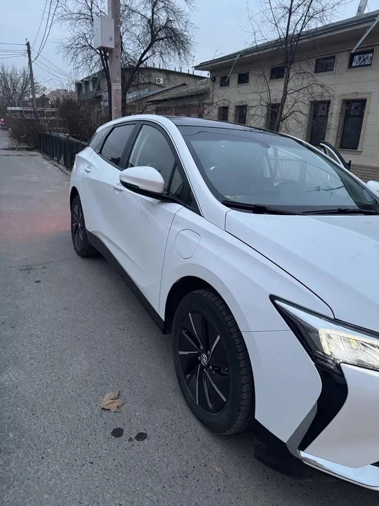 Buick Velite 6 I