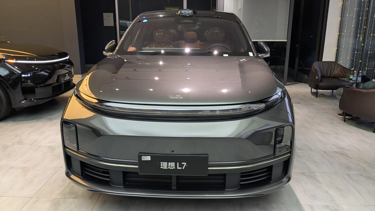 LiXiang L7 I Рестайлинг