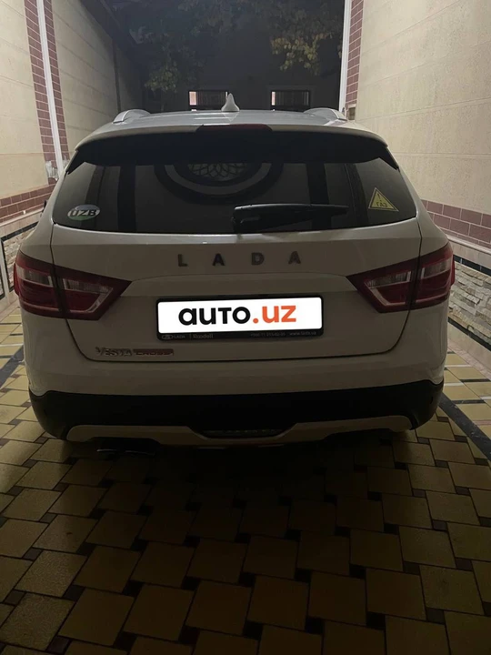 Lada Vesta I