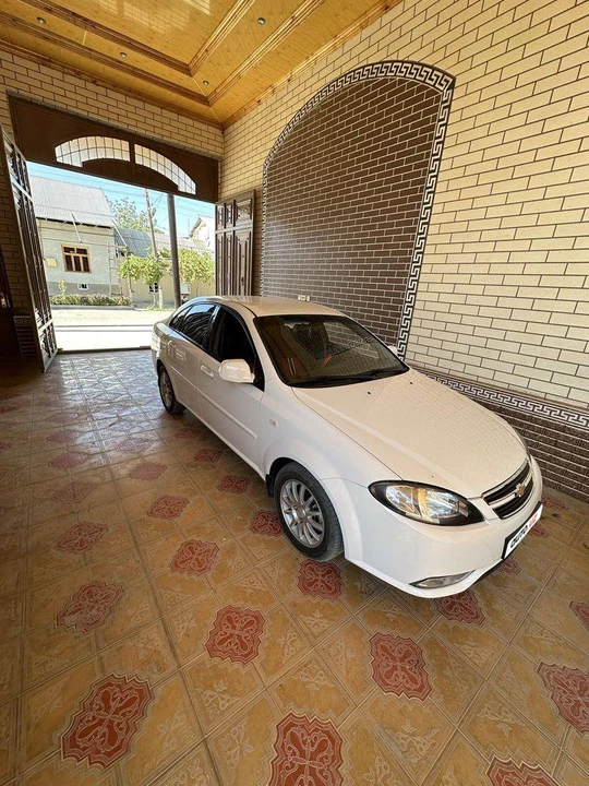 Chevrolet Gentra II