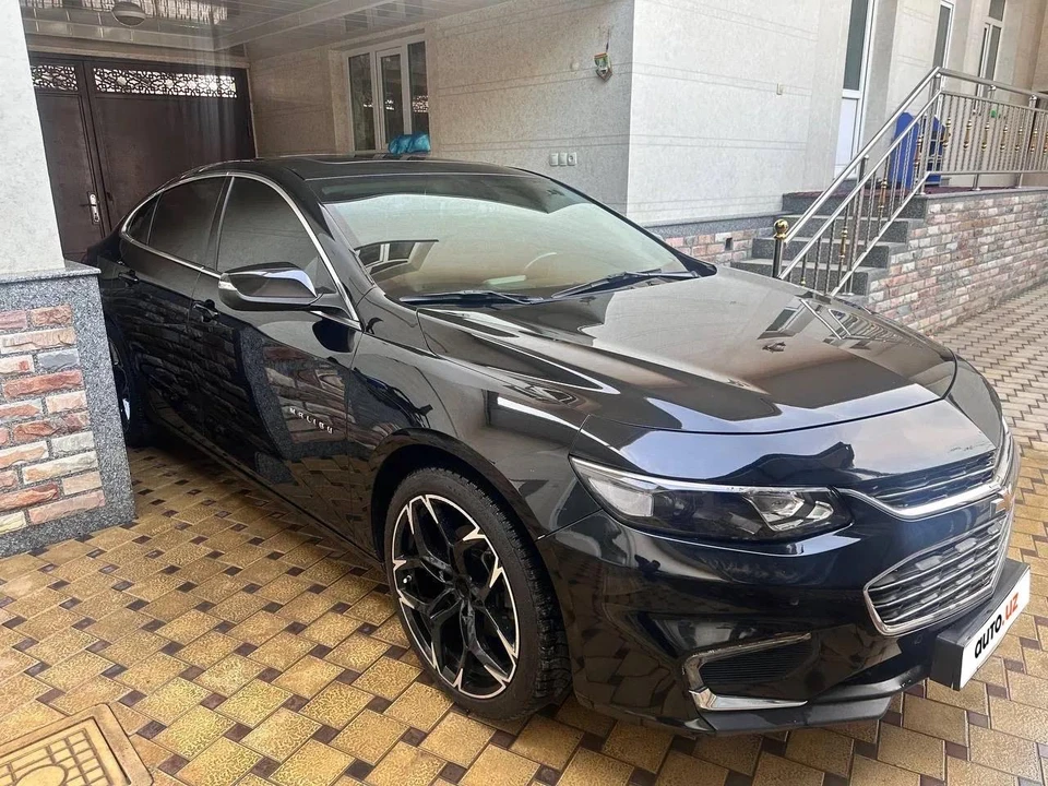 Chevrolet Malibu IX