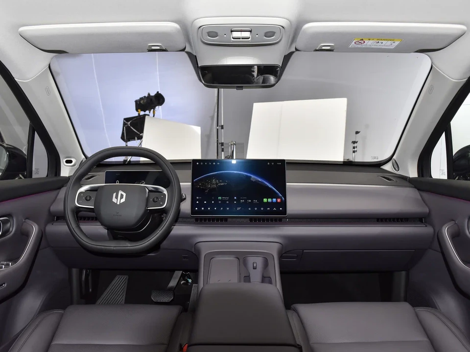 Leapmotor C10 I
