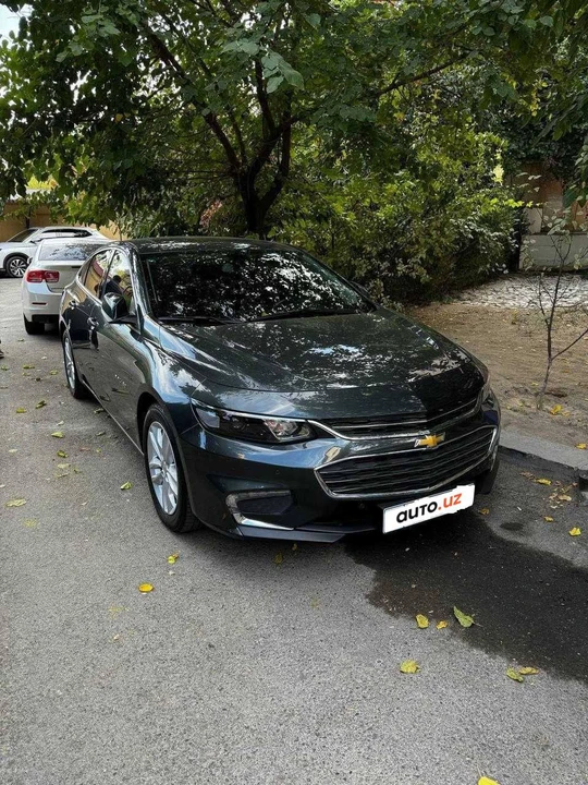 Chevrolet Malibu IX