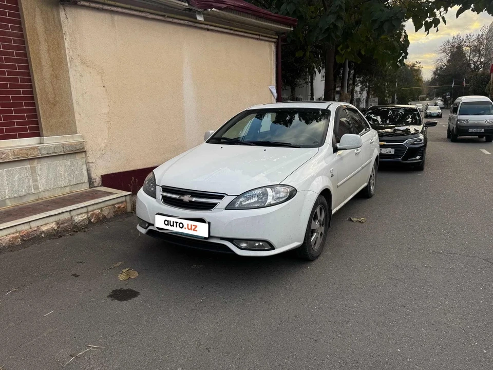 Chevrolet Gentra II