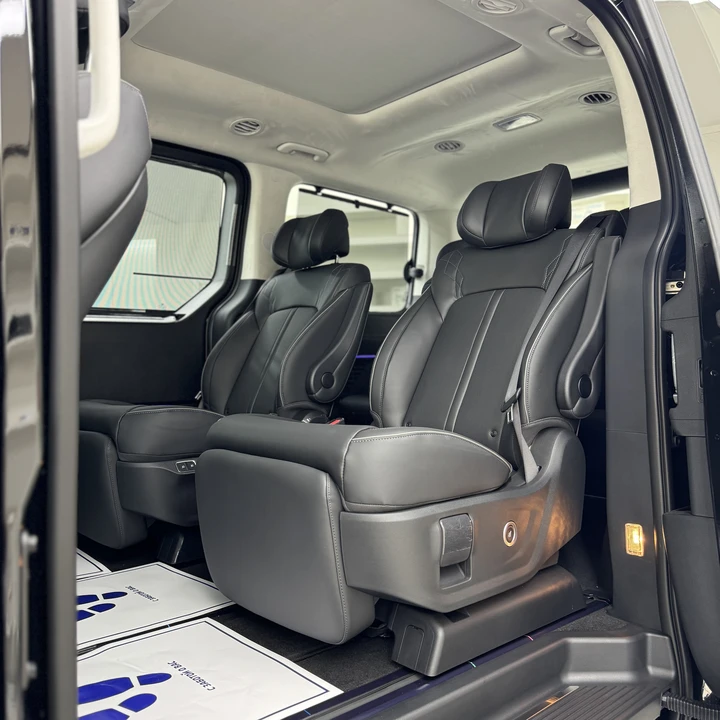 Hyundai Staria I