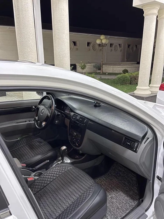 Chevrolet Gentra II