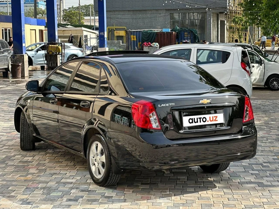 Chevrolet Gentra II