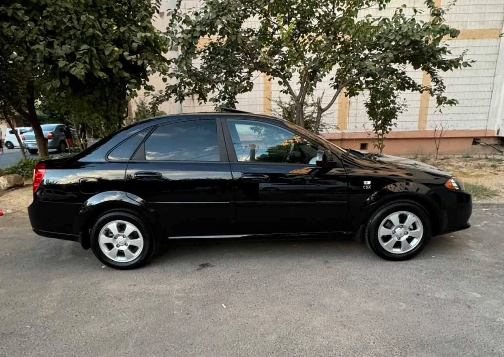 Chevrolet Gentra II