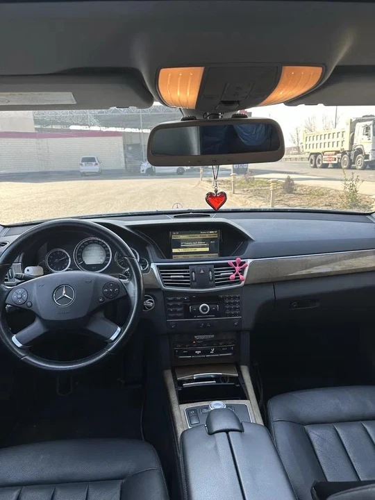 Mercedes-Benz E-class IV W212