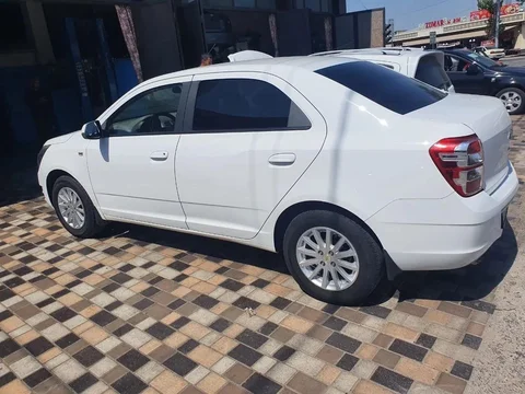 Chevrolet Cobalt II Рестайлинг