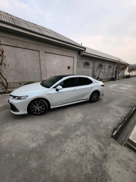 Toyota Camry VIII restyling XV70