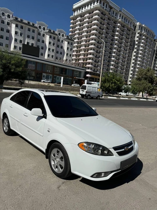 Chevrolet Gentra II