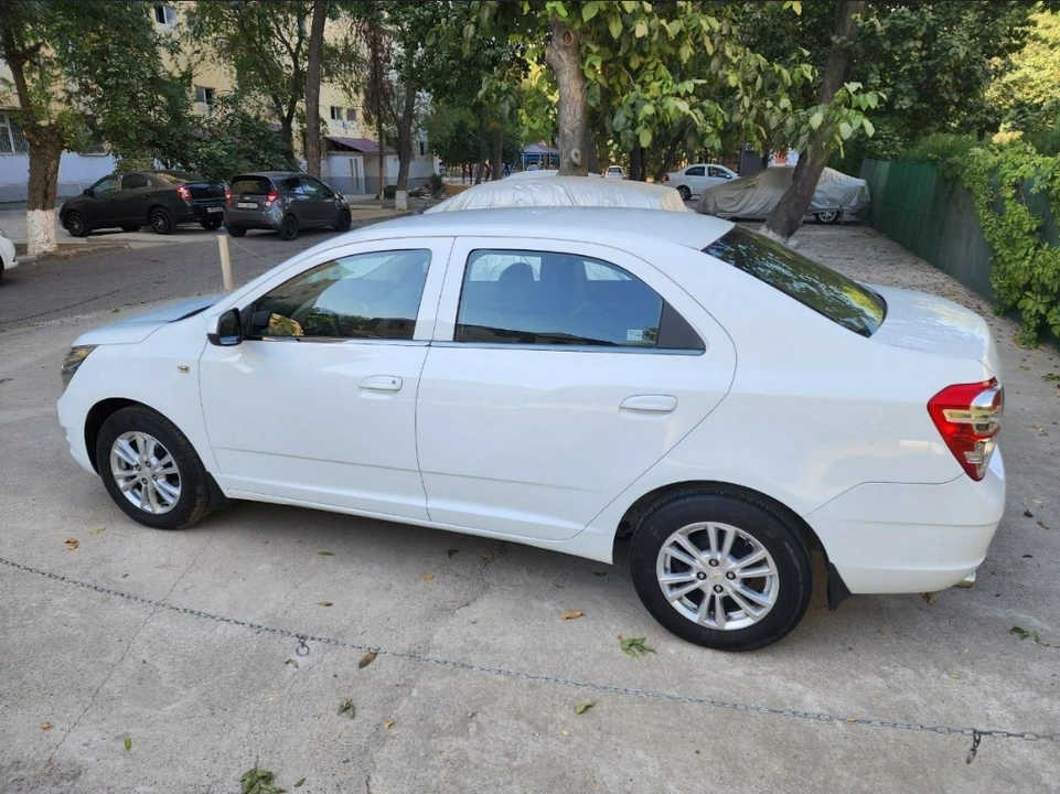 Chevrolet Cobalt II Рестайлинг