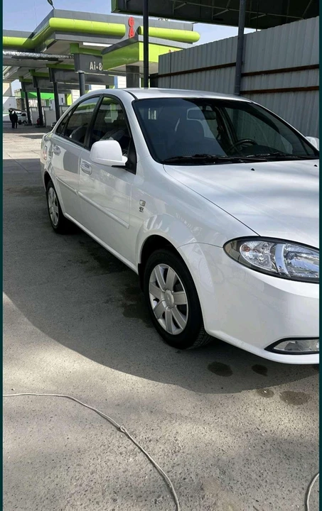 Chevrolet Gentra II