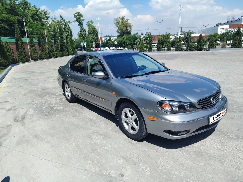 Nissan Maxima VI