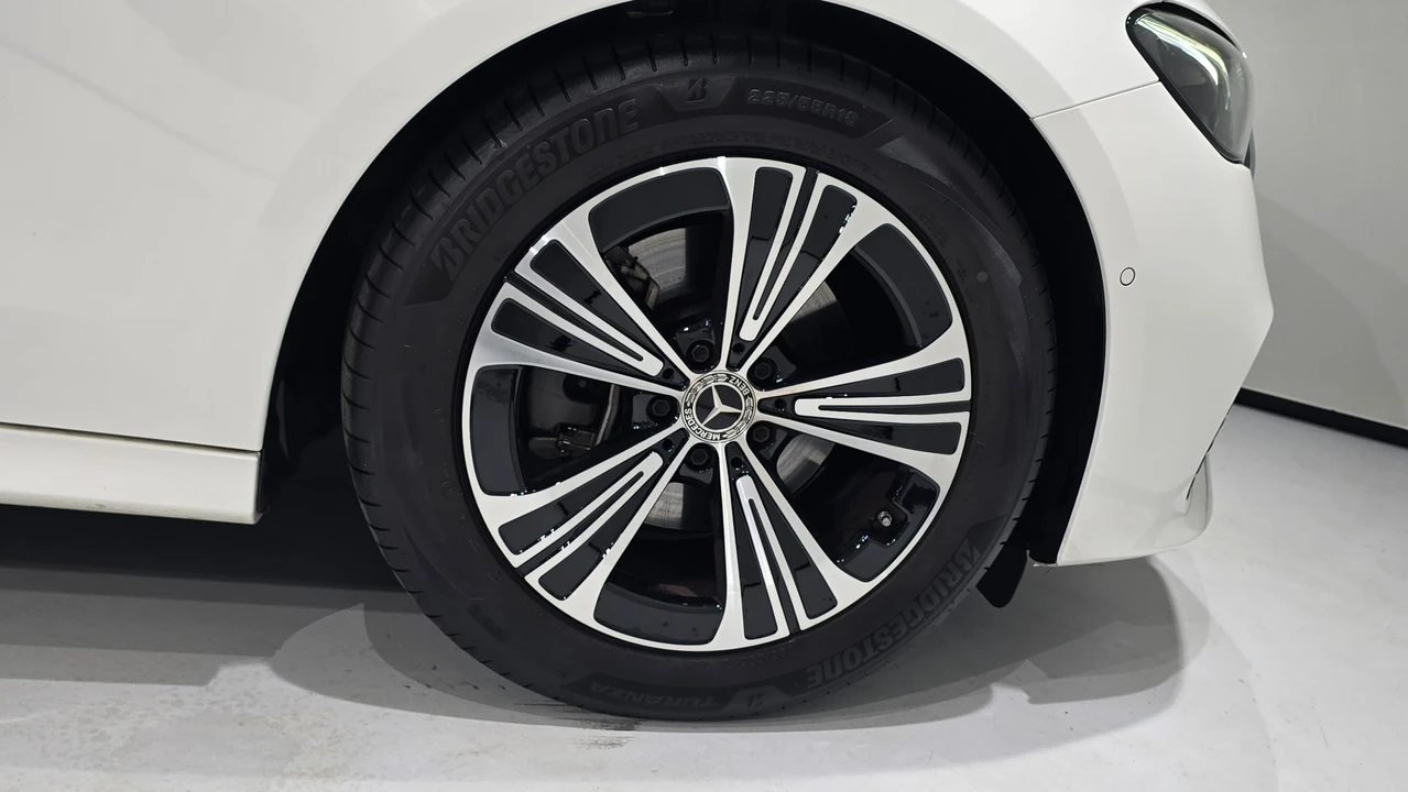 Mercedes-Benz E-class VI