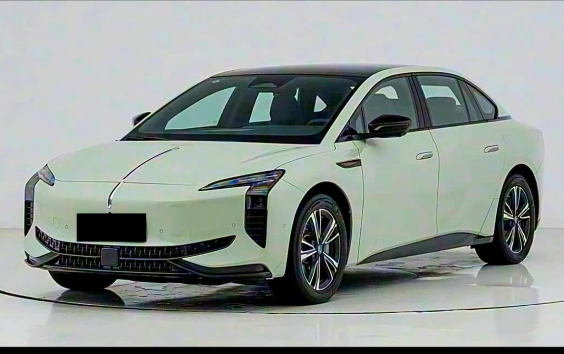 Hongqi EH7 I